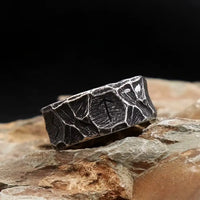 Bague  Gothique Homme ciselée en acier