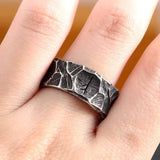 Bague  Gothique Homme ciselée en acier