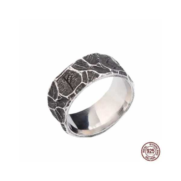 Bague  Gothique Homme ciselée en acier
