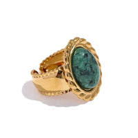 Grosse Bague Dorée avec Pierre Œil de Tigre ou Malachite – Élégance
