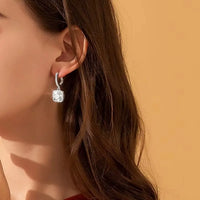 Boucles d’oreilles pendantes plaqué or – Élégance & éclat