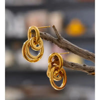 Boucles d’oreilles dorées acier inoxydable – Multi-anneaux PVD