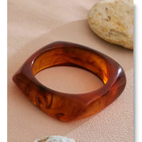 Bracelets manchettes femme – résine colorée vintage